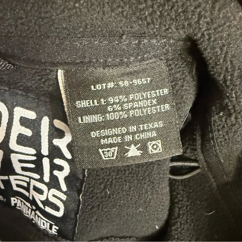 Powder River Outfitters black fleece lined athletic vest size M - Picture 9 of 10